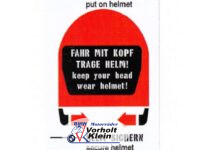 Hinweisschild Helm